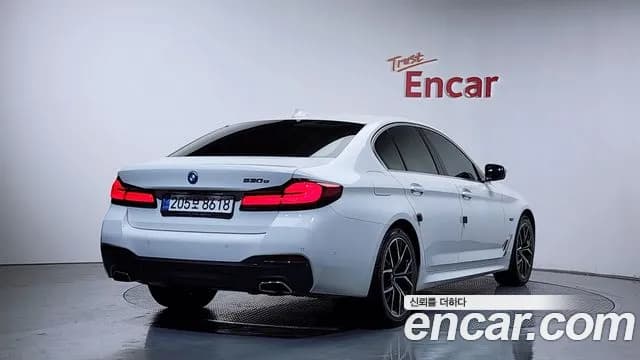2022 BMW 5Series (G30) 530e M Sport Sold VIN WBA51AG03NCJ84755 – photo 27 2022 BMW 5Series (G30) 530e M Sport Sold VIN WBA51AG03NCJ84755 – photo 27