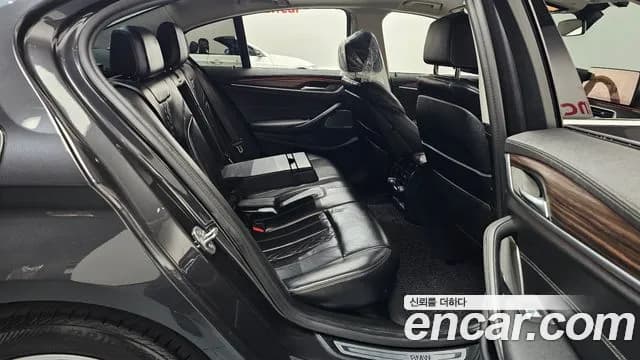2022 BMW 5Series (G30) 530e Luxury Sold VIN WBA51AG05NCH88830 – exterior detail 2022 BMW 5Series (G30) 530e Luxury Sold VIN WBA51AG05NCH88830 – exterior detail