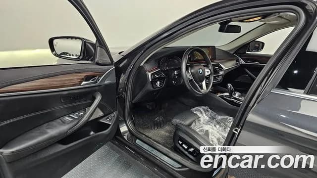 2022 BMW 5Series (G30) 530e Luxury Sold VIN WBA51AG05NCH88830 – photo 14 2022 BMW 5Series (G30) 530e Luxury Sold VIN WBA51AG05NCH88830 – photo 14