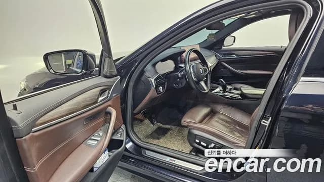 2021 BMW 5Series (G30) 530e M Sport Sold VIN WBA51AG06MCF97674 – photo 20 2021 BMW 5Series (G30) 530e M Sport Sold VIN WBA51AG06MCF97674 – photo 20