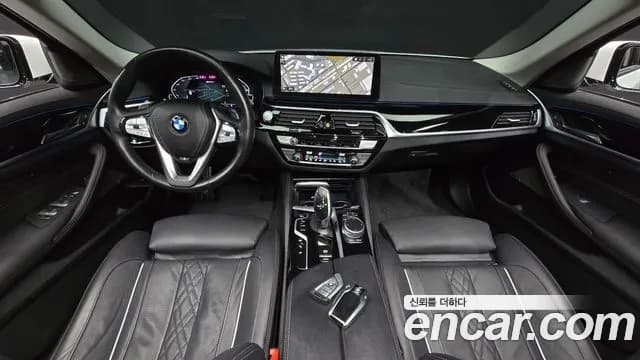 2021 BMW 5Series (G30) 530e Luxury Sold VIN WBA51AG06MCG90002 – front exterior 2021 BMW 5Series (G30) 530e Luxury Sold VIN WBA51AG06MCG90002 – front exterior
