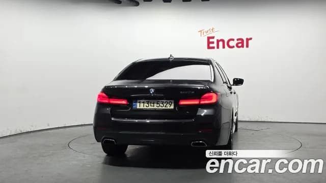 2021 BMW 5Series (G30) 530e M Sport Sold VIN WBA51AG06MCH21250 – interior seats 2021 BMW 5Series (G30) 530e M Sport Sold VIN WBA51AG06MCH21250 – interior seats