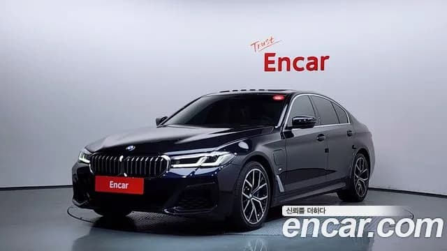 2021 BMW 5Series (G30) 530e M Sport Sold VIN WBA51AG06MCH33608 – photo 14 2021 BMW 5Series (G30) 530e M Sport Sold VIN WBA51AG06MCH33608 – photo 14