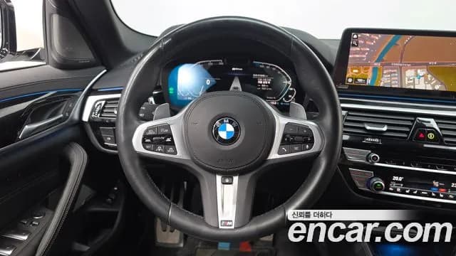 2021 BMW 5Series (G30) 530e M Sport Sold VIN WBA51AG07MCF56289 – photo 15 2021 BMW 5Series (G30) 530e M Sport Sold VIN WBA51AG07MCF56289 – photo 15