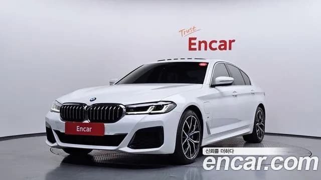2021 BMW 5Series (G30) 530e M Sport Sold VIN WBA51AG07MCG41262 – photo 14 2021 BMW 5Series (G30) 530e M Sport Sold VIN WBA51AG07MCG41262 – photo 14