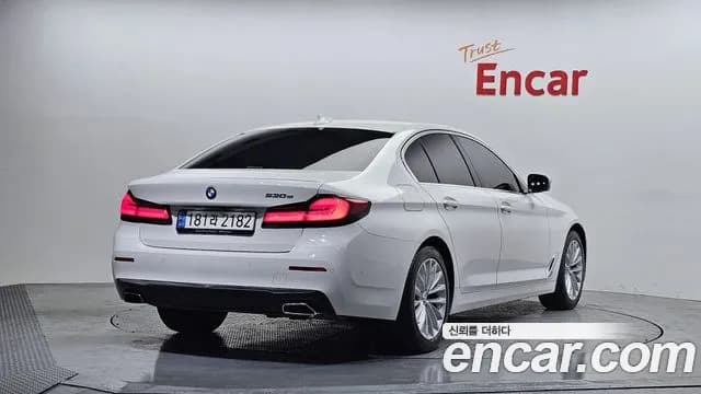 2021 BMW 5Series (G30) 530e Luxury Sold VIN WBA51AG08MCF17050 – dashboard 2021 BMW 5Series (G30) 530e Luxury Sold VIN WBA51AG08MCF17050 – dashboard