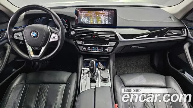 2021 BMW 5Series (G30) 530e Luxury Sold VIN WBA51AG08MCF17050 – trunk area 2021 BMW 5Series (G30) 530e Luxury Sold VIN WBA51AG08MCF17050 – trunk area