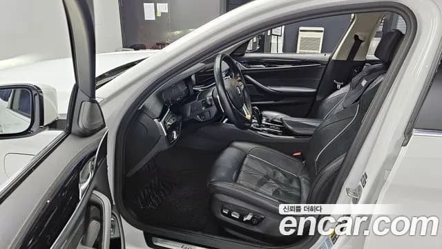 2021 BMW 5Series (G30) 530e Luxury Sold VIN WBA51AG08MCF17050 – photo 19 2021 BMW 5Series (G30) 530e Luxury Sold VIN WBA51AG08MCF17050 – photo 19