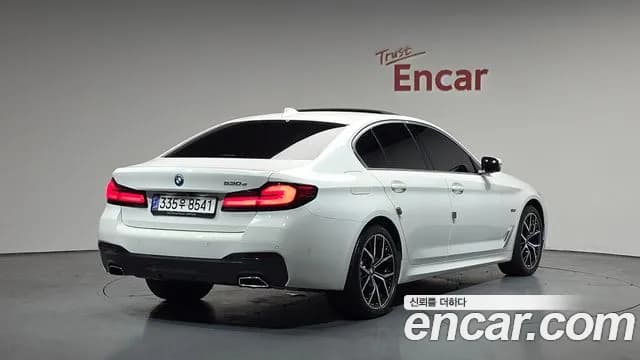 2022 BMW 5Series (G30) 530e M Sport Sold VIN WBA51AG08NCH64022 – photo 20 2022 BMW 5Series (G30) 530e M Sport Sold VIN WBA51AG08NCH64022 – photo 20