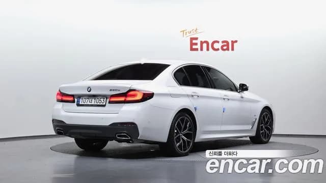 2021 BMW 5Series (G30) 530e M Sport Sold VIN WBA51AG0XMCG56421 – photo 15 2021 BMW 5Series (G30) 530e M Sport Sold VIN WBA51AG0XMCG56421 – photo 15