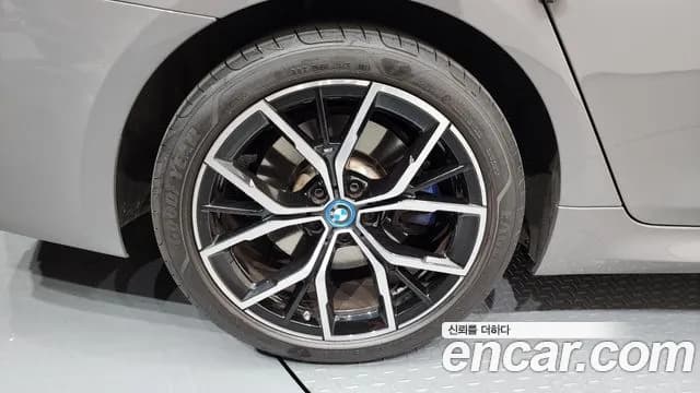 2022 BMW 5 Series (G30) 530e M Sport Sold VIN WBA51AG0XNCK00935 – dashboard 2022 BMW 5 Series (G30) 530e M Sport Sold VIN WBA51AG0XNCK00935 – dashboard