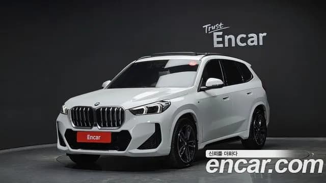 2025 BMW X1 (U11) xDrive 20i M Sport Sold VIN WBA51EE03S5077487 – trunk area 2025 BMW X1 (U11) xDrive 20i M Sport Sold VIN WBA51EE03S5077487 – trunk area
