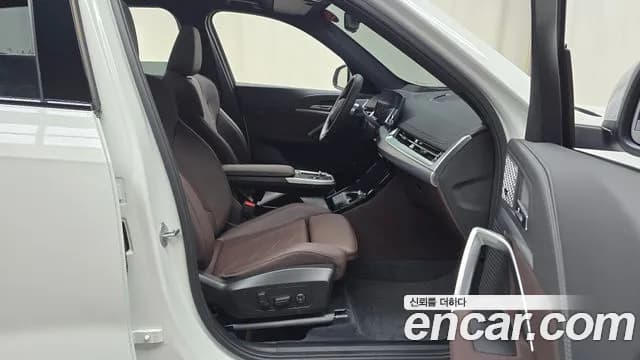 2025 BMW X1 (U11) xDrive 20i M Sport Sold VIN WBA51EE03S5316603 – photo 14 2025 BMW X1 (U11) xDrive 20i M Sport Sold VIN WBA51EE03S5316603 – photo 14