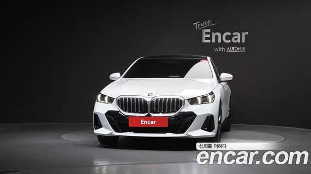 2025 BMW 5Series (G60) 530i xDrive M Sport Sold VIN WBA51FJ01SCT71025 – photo 19 2025 BMW 5Series (G60) 530i xDrive M Sport Sold VIN WBA51FJ01SCT71025 – photo 19