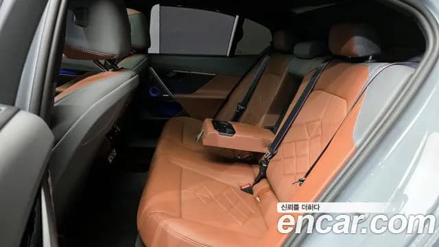 2026 BMW 5 Series (G60) 530i xDrive M Sport Pro Special Edition Sold VIN WBA51FJ08TCV96141 – side profile 2026 BMW 5 Series (G60) 530i xDrive M Sport Pro Special Edition Sold VIN WBA51FJ08TCV96141 – side profile