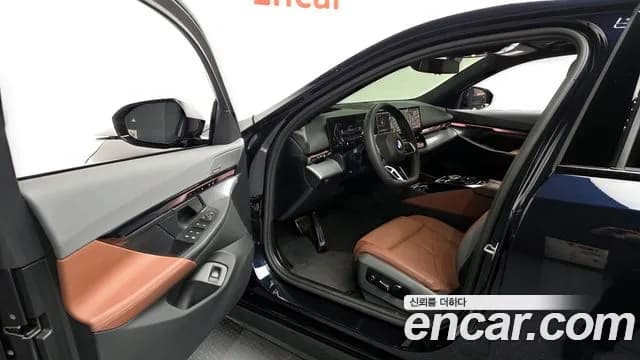 2025 BMW 5Series (G60) 530i xDrive M Sport Sold VIN WBA51FJ09SCU18821 – engine bay 2025 BMW 5Series (G60) 530i xDrive M Sport Sold VIN WBA51FJ09SCU18821 – engine bay