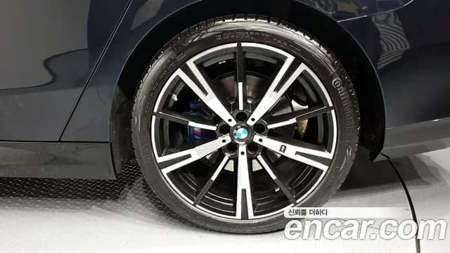 2025 BMW 5Series (G60) 530i xDrive M Sport Sold VIN WBA51FJ09SCU18821 – photo 13 2025 BMW 5Series (G60) 530i xDrive M Sport Sold VIN WBA51FJ09SCU18821 – photo 13