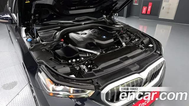 2025 BMW 5Series (G60) 530i xDrive M Sport Sold VIN WBA51FJ09SCU18821 – photo 31 2025 BMW 5Series (G60) 530i xDrive M Sport Sold VIN WBA51FJ09SCU18821 – photo 31