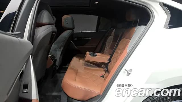 2024 BMW 5 Series (G60) 530i xDrive M Sport Sold VIN WBA51FJ0WBA51FJ08 – photo 14 2024 BMW 5 Series (G60) 530i xDrive M Sport Sold VIN WBA51FJ0WBA51FJ08 – photo 14