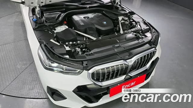 2025 BMW 5Series (G60) 530i xDrive M Sport Sold VIN WBA51FJ0XSCV82482 – photo 16 2025 BMW 5Series (G60) 530i xDrive M Sport Sold VIN WBA51FJ0XSCV82482 – photo 16