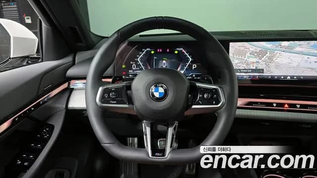 2025 BMW 5Series (G60) 530i xDrive M Sport Sold VIN WBA51FJ0XSCV82482 – photo 17 2025 BMW 5Series (G60) 530i xDrive M Sport Sold VIN WBA51FJ0XSCV82482 – photo 17