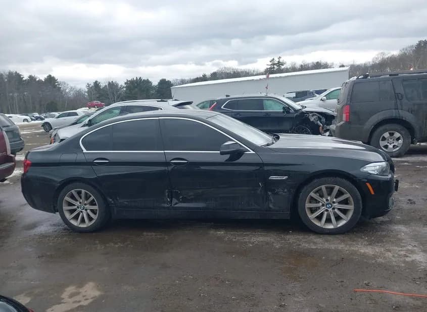 2015 BMW 535i Used VIN WBA5B3C56FD548060 – undercarriage 2015 BMW 535i Used VIN WBA5B3C56FD548060 – undercarriage