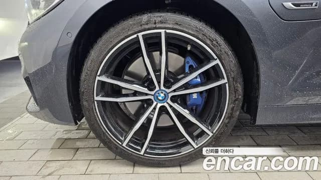 2022 BMW 3Series (G20) 330e M Sport Sold VIN WBA5P7100NFL92505 – undercarriage 2022 BMW 3Series (G20) 330e M Sport Sold VIN WBA5P7100NFL92505 – undercarriage