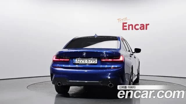 2021 BMW 3 Series (G20) 330e M Sport Sold VIN WBA5P7102MFK31863 – side profile 2021 BMW 3 Series (G20) 330e M Sport Sold VIN WBA5P7102MFK31863 – side profile