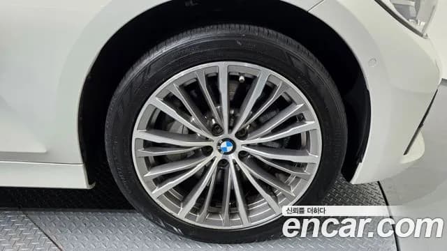 2021 BMW 3 Series (G20) 330e Luxury Sold VIN WBA5P7105MFK34840 – photo 29 2021 BMW 3 Series (G20) 330e Luxury Sold VIN WBA5P7105MFK34840 – photo 29
