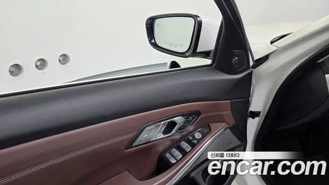 2021 BMW 3 Series (G20) 330e Luxury Sold VIN WBA5P7105MFK34840 – photo 32 2021 BMW 3 Series (G20) 330e Luxury Sold VIN WBA5P7105MFK34840 – photo 32