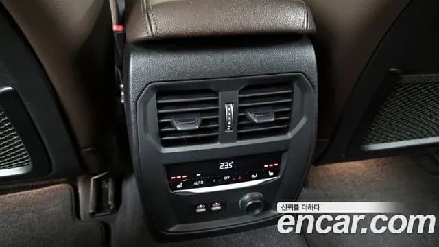 2020 BMW 3Series (G20) 330e M Sport Sold VIN WBA5P7109LFJ96592 – trunk area 2020 BMW 3Series (G20) 330e M Sport Sold VIN WBA5P7109LFJ96592 – trunk area