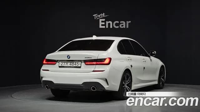 2019 BMW 3 Series (G20) 330i M Sport Sold VIN WBA5R3109KAK28326 – rear exterior 2019 BMW 3 Series (G20) 330i M Sport Sold VIN WBA5R3109KAK28326 – rear exterior
