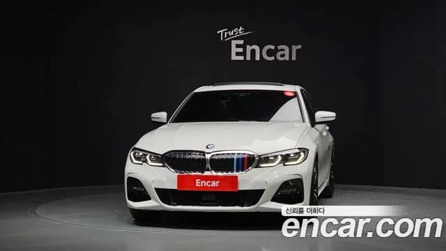 2019 BMW 3 Series (G20) 330i M Sport Sold VIN WBA5R3109KAK28326 – interior seats 2019 BMW 3 Series (G20) 330i M Sport Sold VIN WBA5R3109KAK28326 – interior seats