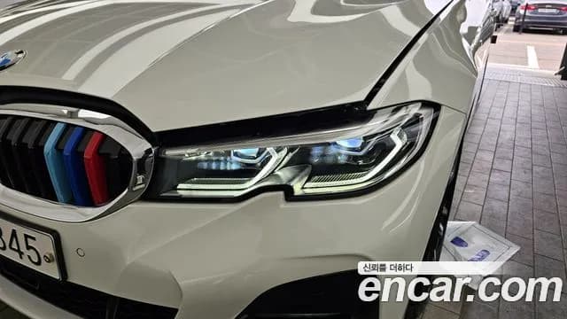 2019 BMW 3 Series (G20) 330i M Sport Sold VIN WBA5R3109KAK28326 – photo 23 2019 BMW 3 Series (G20) 330i M Sport Sold VIN WBA5R3109KAK28326 – photo 23