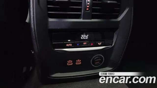2019 BMW 3Series (G20) 320d Sold VIN WBA5V5100KAJ54494 – interior seats 2019 BMW 3Series (G20) 320d Sold VIN WBA5V5100KAJ54494 – interior seats
