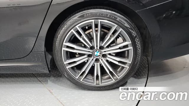 2021 BMW 3Series (G20) 320d M Sport Sold VIN WBA5V5109MFK93268 – photo 11 2021 BMW 3Series (G20) 320d M Sport Sold VIN WBA5V5109MFK93268 – photo 11