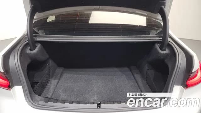 2019 BMW 3 Series (G20) 320d Sold VIN WBA5V510XKAJ58729 – side profile 2019 BMW 3 Series (G20) 320d Sold VIN WBA5V510XKAJ58729 – side profile