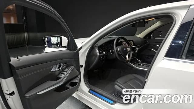 2021 BMW 3 Series (G20) 320i Luxury Sold VIN WBA5X5101MFK63305 – photo 17 2021 BMW 3 Series (G20) 320i Luxury Sold VIN WBA5X5101MFK63305 – photo 17