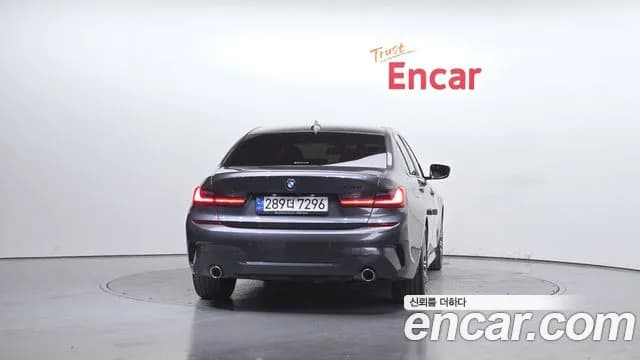 2021 BMW 3Series (G20) 320i M Sport Sold VIN WBA5X5105MFK75408 – rear exterior 2021 BMW 3Series (G20) 320i M Sport Sold VIN WBA5X5105MFK75408 – rear exterior