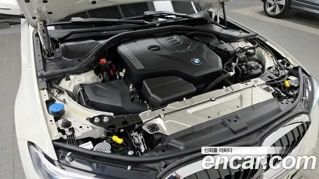 2021 BMW 3Series (G20) 320i M Sport Sold VIN WBA5X5105MFK92077 – side profile 2021 BMW 3Series (G20) 320i M Sport Sold VIN WBA5X5105MFK92077 – side profile