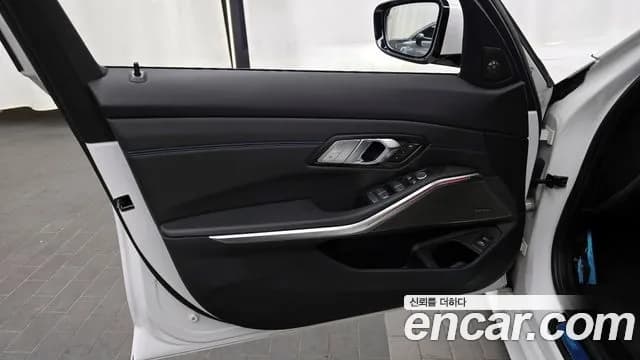 2021 BMW 3Series (G20) 320i M Sport Sold VIN WBA5X5105MFK92077 – photo 18 2021 BMW 3Series (G20) 320i M Sport Sold VIN WBA5X5105MFK92077 – photo 18