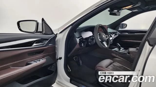 2024 BMW 6Series GT (G32) 630i xDrive M Sport Sold VIN WBA61CC00RCR84375 – exterior detail 2024 BMW 6Series GT (G32) 630i xDrive M Sport Sold VIN WBA61CC00RCR84375 – exterior detail