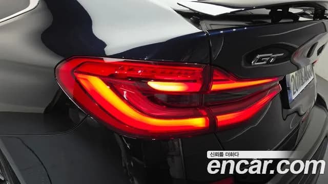 2021 BMW 6Series GT (G32) 630i xDrive M Sport Sold VIN WBA61CC03MCG61384 – interior seats 2021 BMW 6Series GT (G32) 630i xDrive M Sport Sold VIN WBA61CC03MCG61384 – interior seats