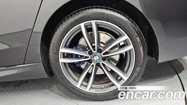 2021 BMW 6Series GT (G32) 630i xDrive M Sport Sold VIN WBA61CC0XMCG11355 – side profile 2021 BMW 6Series GT (G32) 630i xDrive M Sport Sold VIN WBA61CC0XMCG11355 – side profile