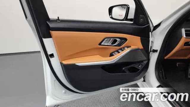 2025 BMW 3 Series (G20) 320i Touring M Sports Sold VIN WBA61CY02SFT94823 – photo 18 2025 BMW 3 Series (G20) 320i Touring M Sports Sold VIN WBA61CY02SFT94823 – photo 18