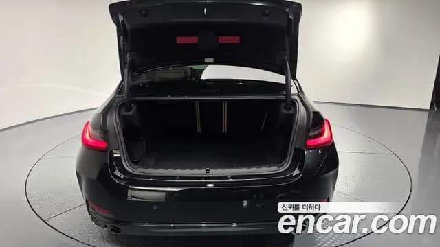 2023 BMW 3Series (G20) 320i Sold VIN WBA68FS00P8D13290 – trunk area 2023 BMW 3Series (G20) 320i Sold VIN WBA68FS00P8D13290 – trunk area