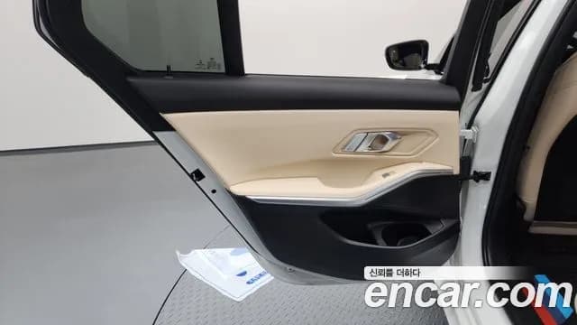 2023 BMW 3Series (G20) 320i M Sport Sold VIN WBA68FS05P8D21465 – photo 12 2023 BMW 3Series (G20) 320i M Sport Sold VIN WBA68FS05P8D21465 – photo 12