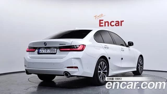 2023 BMW 3 Series (G20) 320i Sold VIN WBA68FS08P8D66691 – photo 15 2023 BMW 3 Series (G20) 320i Sold VIN WBA68FS08P8D66691 – photo 15