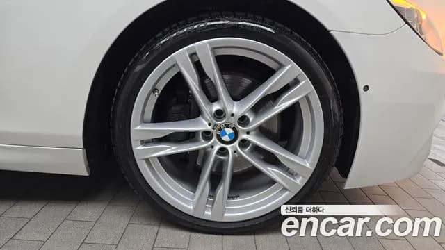 2017 BMW 6Series (F12) 640d xDrive M Sport Gran Coupe Sold VIN WBA6E4109HG693023 – photo 11 2017 BMW 6Series (F12) 640d xDrive M Sport Gran Coupe Sold VIN WBA6E4109HG693023 – photo 11
