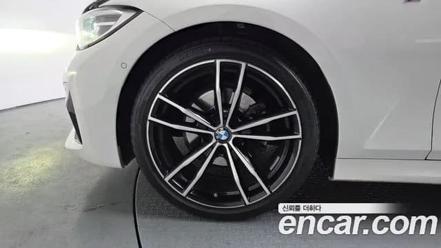 2021 BMW 3 Series (G20) 320d Touring M Sport Sold VIN WBA6L5101MFK92982 – photo 15 2021 BMW 3 Series (G20) 320d Touring M Sport Sold VIN WBA6L5101MFK92982 – photo 15